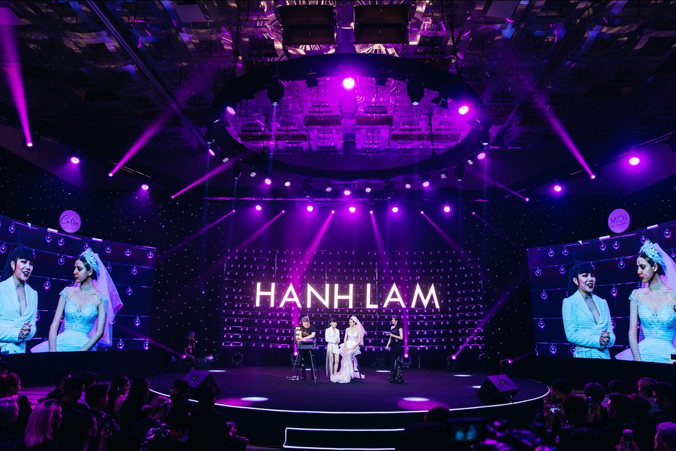 Điều gì đặc biệt trong sự kiện The makeup show của Hạnh Lâm makeup Academy? 1 1