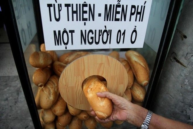 Thùng bánh mỳ từ thiện giờ thêm cả sứ mệnh phân chia tình cảm miễn phí