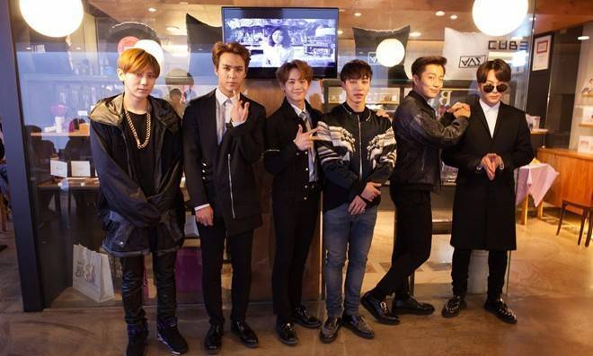 Bên cạnh âm nhạc, Beast còn gây được nhiều sự chú ý nhờ “hoàn cảnh” đặc biệt: mỗi thành viên đều đã có những kinh nghiệm cho riêng mình trước khi trở thành một phần của Beast. Tuy có khởi đầu không mấy thuận lợi nhưng Beast đã chứng tỏ được khả năng của bản thân khi liên tục nhận được những lời khen ngợi. 