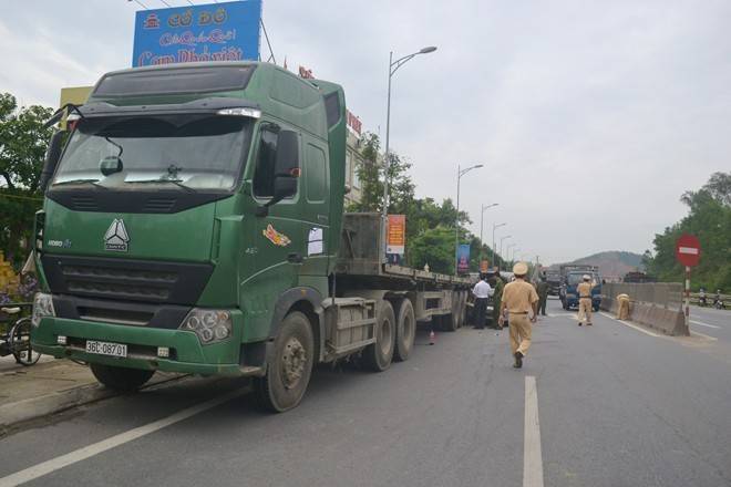 Vụ tai nạn xảy ra vào khoảng 4h30 sáng 19/7, t