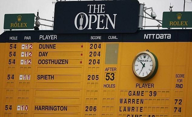 Golf thủ nghiệp dư bất ngờ vươn lên dẫn đầu The Open