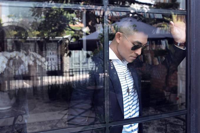 saostar - Nguyen Hong An - bo anh moi - lich lam - album ve xa hoi (5)