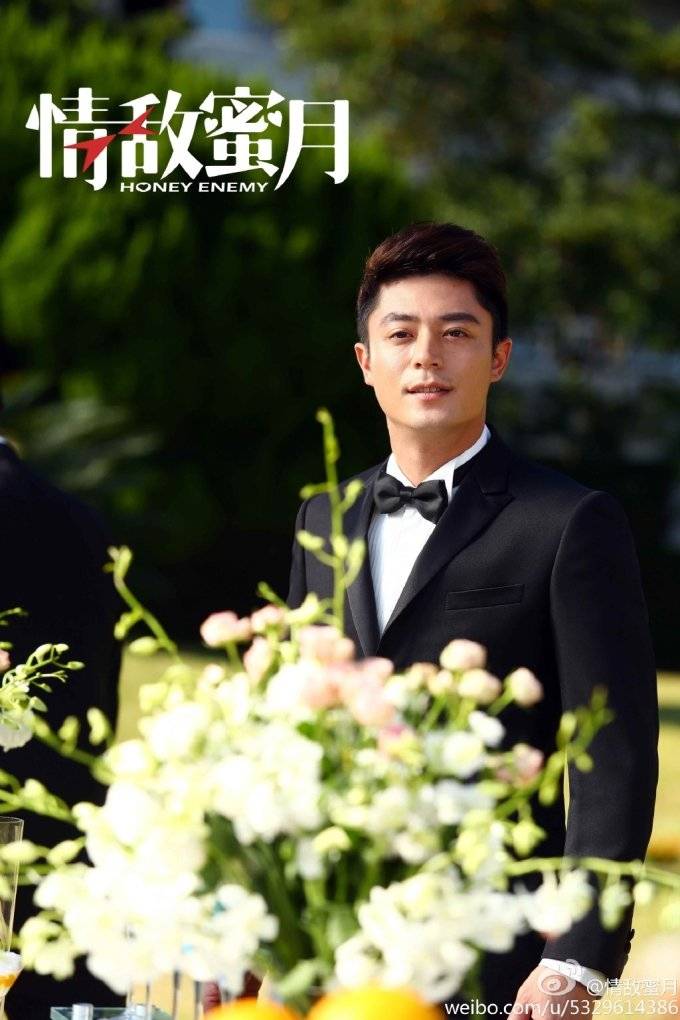 hoac-kien-hoa-nam-than-mac-ao-cuoi-13