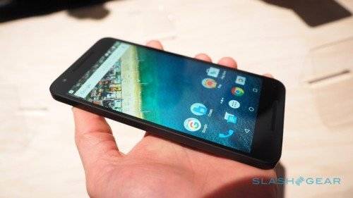 Nexus 5X do LG sản xuất.