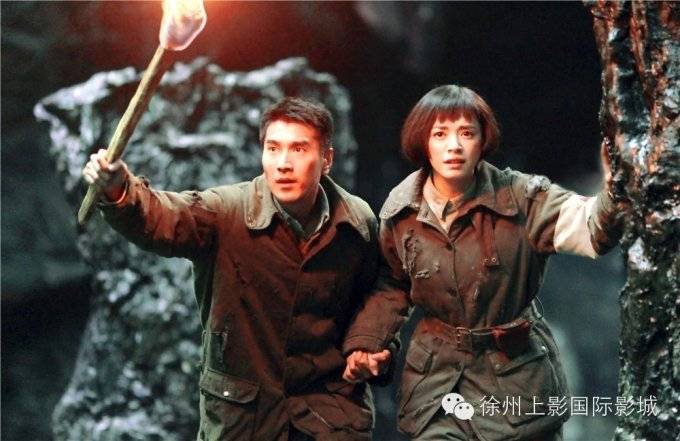 ma-thoi-den-cuu-tang-yeu-thap-04