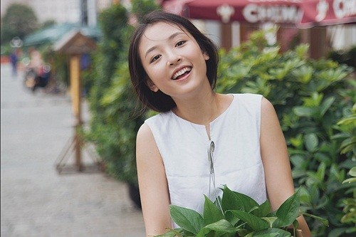 ngo-thien-thu-vai-hoang-dung-2016-04