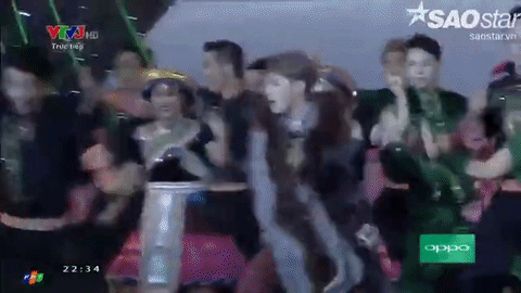 Cận cảnh vũ điệu 'bắt duyên' làm dậy sóng sân khấu The Remix 2016 Ảnh 2