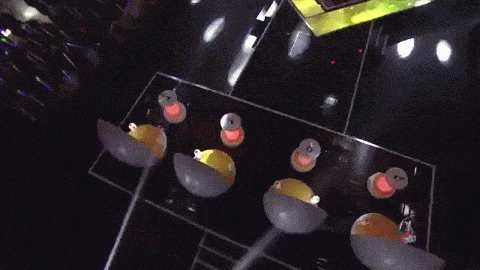 Chưa bao giờ có một sân khấu Bolero đẹp như vậy! Ảnh 2