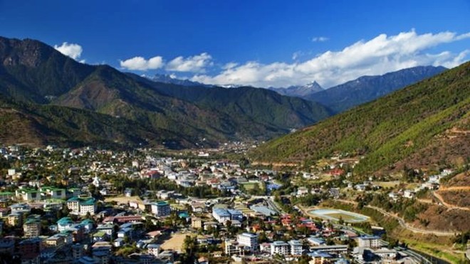 Toàn cảnh Thimphu, thủ đô của Bhutan nhìn từ trên cao. Ảnh: Thomas Halle/Getty