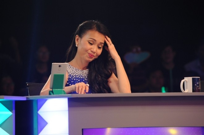 Cam Ly tiep tuc dam nhan giam khao NHTH mua 2 (2)