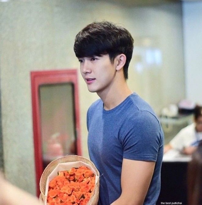 Góc nghiêng càng hoàn hảo.