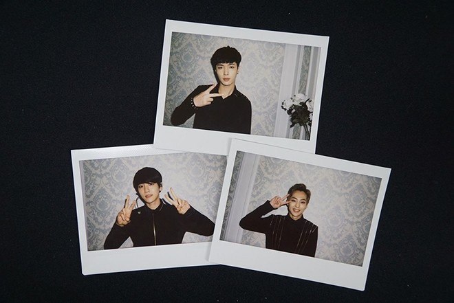 Những hình ảnh hậu trường của tour diễn dành tặng tới fan.