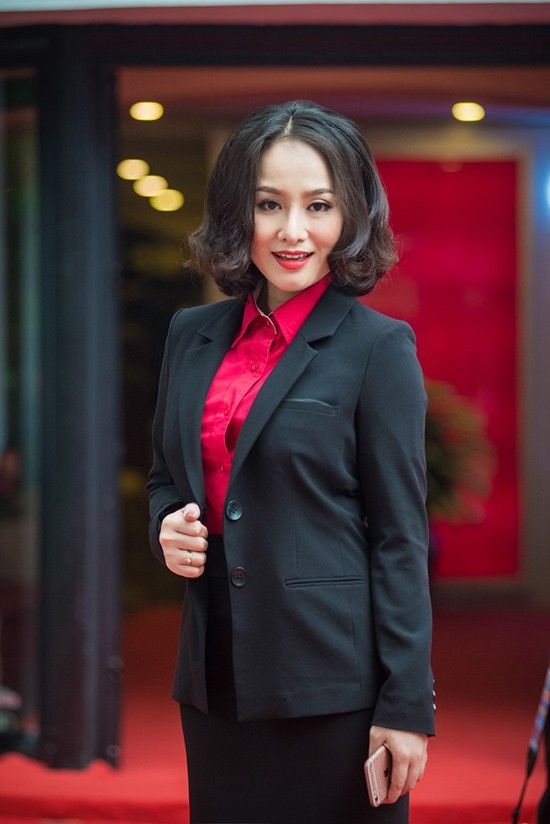 Thời gian gần đây, bên cạnh ca hát, Thu Phượng quyết định thử sức trong lĩnh vực kinh doanh.