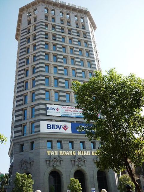 Tân Hoàng Minh building tại số 290 Nam Kì Khởi Nghĩa, TP HCM.