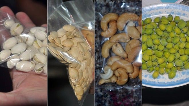 Bịch hạt dẻ được quán “Giọng hát Việt” lấy với giá 45.000 đồng/ bịch”, bịch hạt bí nhỏ chút xíu bằng lòng bàn tay được quán “Giọng hát Việt” lấy với giá 45.000 đồng/ bịch”, bịch hạt điều này được quán “Giọng hát Việt” lấy với giá “cắt cổ”: 45.000 đồng/ bịch”, còn dĩa hạt sen khách vào hát bị “chém” tới 200.000 đồng