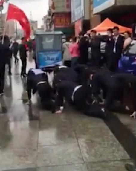 nhanvienbotrenduong (1)