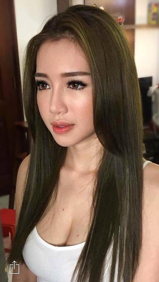 Elly Trần mới đây cũng vừa được lột xác qua stlye thái version bắt kịp trào lưu.