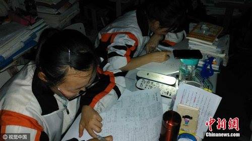 Kỳ thi vào Đại học, Cao đẳng rất quan trọng với các em