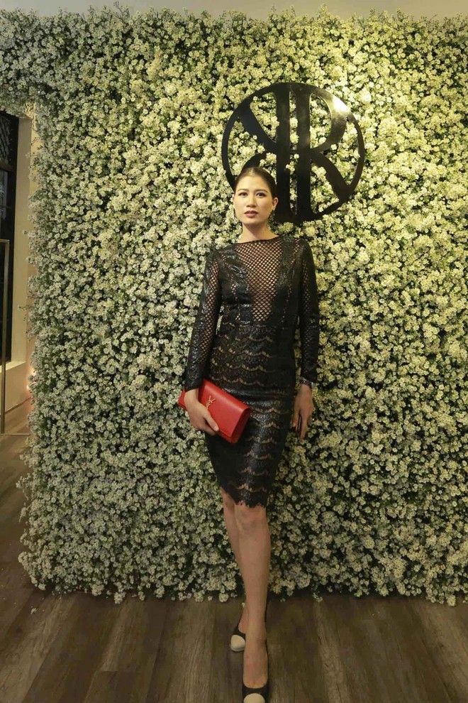 Bà mẹ một con Trang Trần.