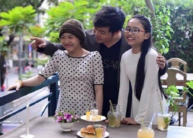 Quang Lê và hai con nuôi Huyền Trân và Phương Mỹ Chi