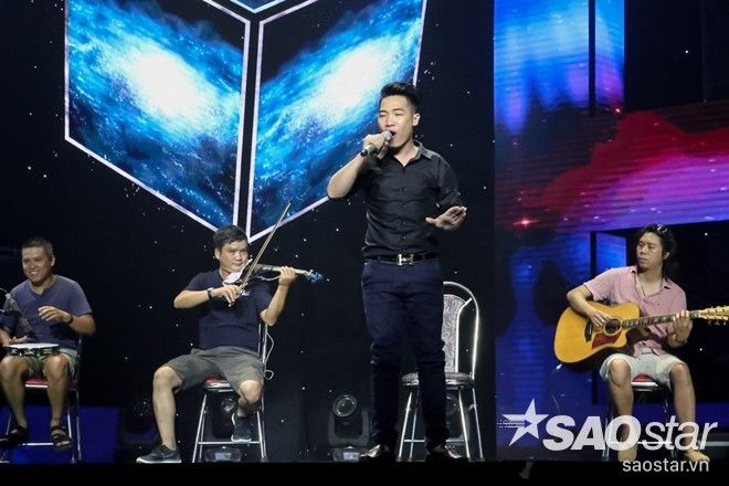 Anh sẽ thể hiên Lá thư đô thị, một sáng tác của nhạc sĩ Tuấn Lê sâu sắc những không kém phần sang trọng.