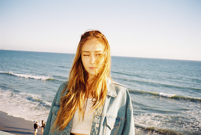 Jessica liên tiếp xác lập 2 kỷ lục trên Hanteo trước và sau khi ra mắt With Love, J.