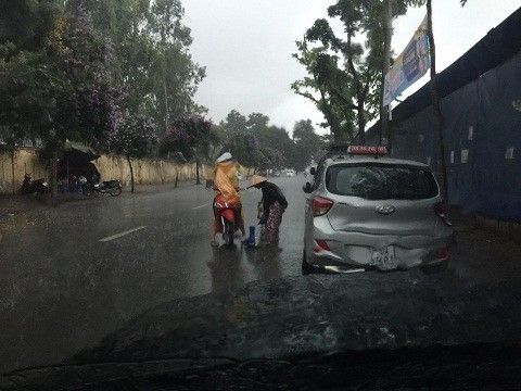 Ngay sau khi đăng tải bức ảnh đã thu hút hàng ngàn người quan tâm và chia sẻ.