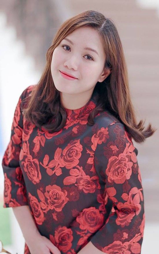 Bên cạnh đó, theo một số nguồn tin thân cận, nữ ca sĩ "Giữ em đi" đang lên kế hoạch tổ chức đám cưới trong khoảng thời gian không xa tới.