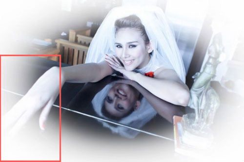 Bàn tay của siêu mẫu Hoàng Yến bị kéo dài đến không nhận ra.