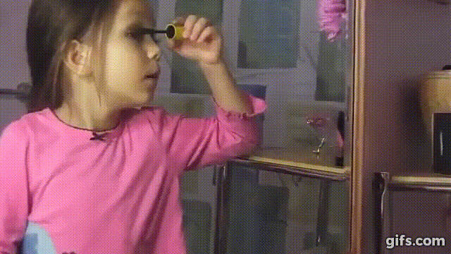 Khi Instagram, Youtube là lãnh địa của các thiên thần nhí với các clip makeup tutorial! Ảnh 2