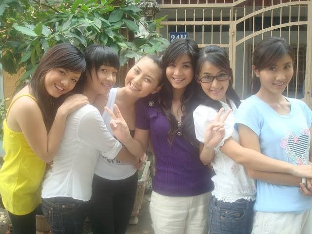 Lê Bê La và Ngọc Lan khi còn thân thiết trong phim Cổng mặt trời.