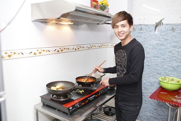 Hồ Quang Hiếu tự tin chế biến và nấu các món ăn rất ngon.