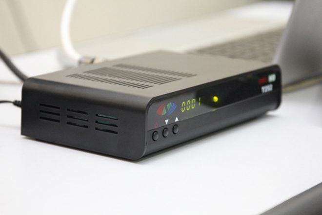 Một chiếc đầu thu DVB-T2 hiện nay có giá khá rẻ.