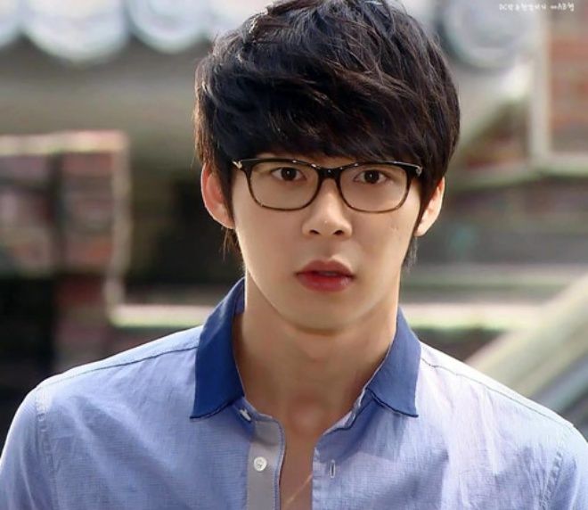 Lại thêm nạn nhân tố bị cưỡng hiếp.