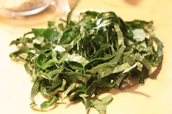 Lá lốt có công dụng trị chứng ra mồ hôi hiệu quả