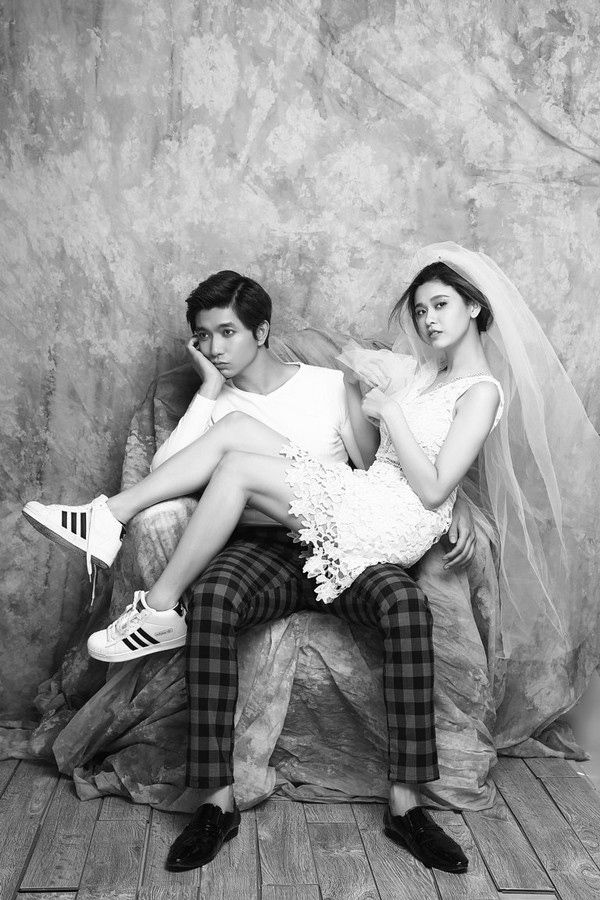 Dù đã sống với nhau nhiều năm nhưng Tim - Trương Quỳnh Anh vẫn chưa tổ chức đám cưới.