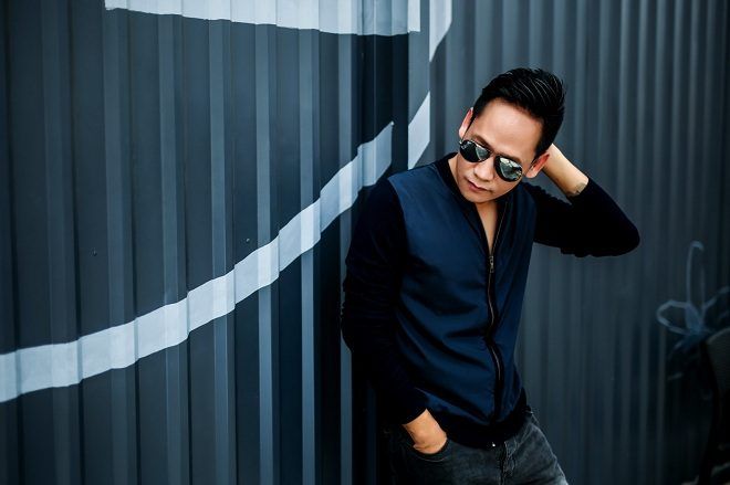 Phê do chính anh sáng tác sau những gì chiêm nghiệm và chứng kiến trong đời sống của một người đàn ông từng trải.