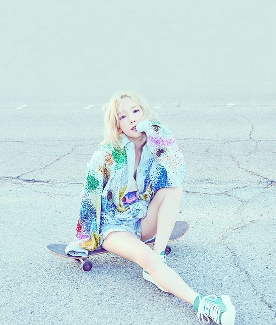 Ca khúc chủ đề Why lần này lấy cảm hứng từ chất nhạc tropical house, bài hát sẽ là một bản RnB pha lẫn EDM mới lạ.