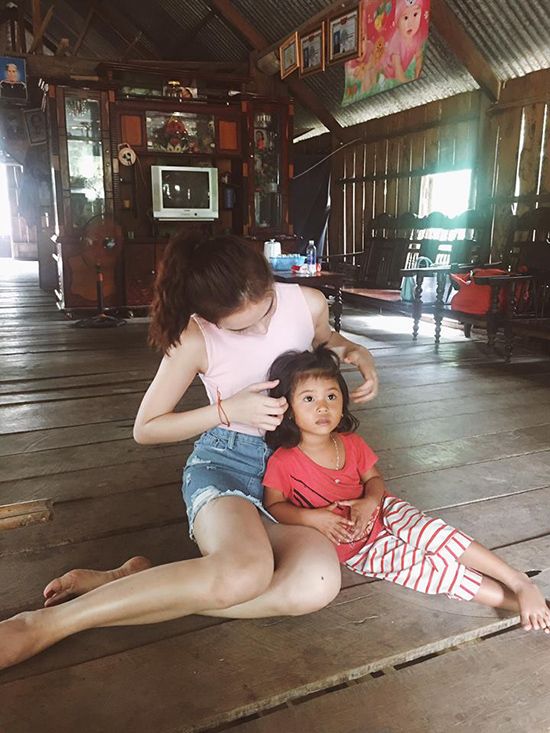 Angela Phương Trinh nhận được rất nhiều lời khen, tình cảm của mọi người.