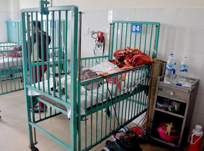 Giường bệnh điều trị cho bé Hồ Công Phượng ở Bệnh viện đa khoa Quảng Ngãi. Ảnh:Minh Hoàng.