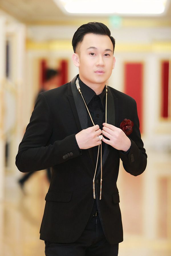 Dương Triệu Vũ.