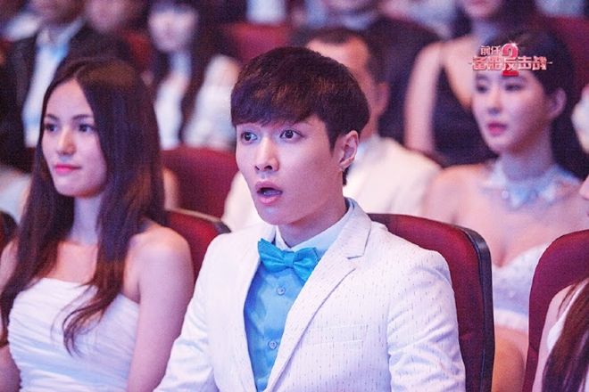 Những hình ảnh vô cùng đáng yêu và "ngố tàu" của anh chàng.