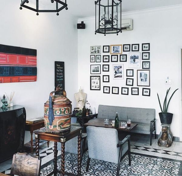 The Vintage Emporium Café - 95 Nguyễn Văn Thủ, Đa Kao, quận 1