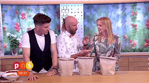 Hoảng hồn chứng kiến tai nạn ảo thuật trên truyền hình Ảnh 2