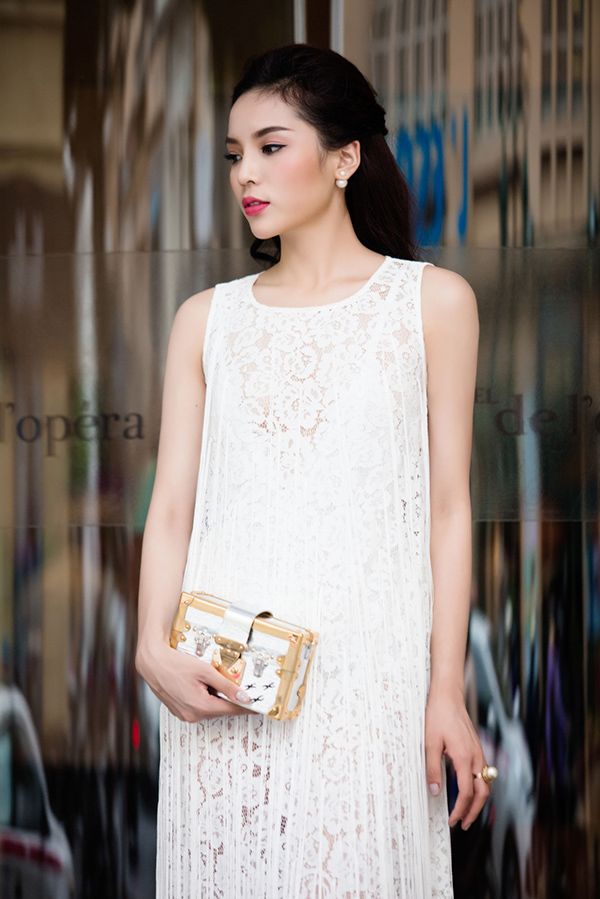 Chia sẻ với giới truyền thông, Kỳ Duyên cho biết, cô luôn ý thức được tầm quan trọng của việc xuất hiện đúng giờ tại các sự kiện. Tuy nhiên, đôi khi nhiều chuyện xảy ra bất ngờ làm cô rơi vào tình huống khó xử. Kỳ Duyên đã cố gắng sắp xếp thời gian để có mặt tại buổi họp báo Hoa hậu Việt Nam, vì một ngày trước đó, cô dành thời gian tham gia buổi lễ ra quân chiến dịch Mùa hè xanh của trường Đại học Khoa học tự nhiên TP.HCM.