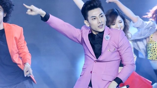 acceddbf5cb0a45a66e984a5d153a380_1425292767