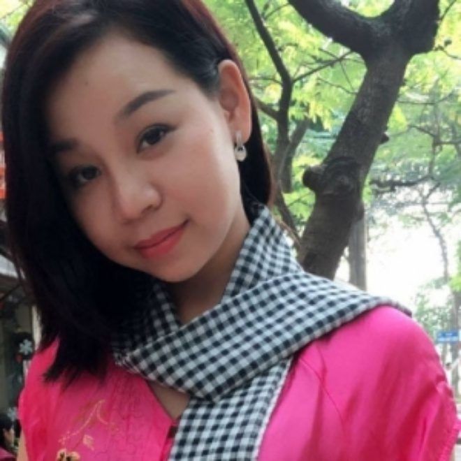 Vẻ xinh đẹp, trẻ trung của bà mẹ 8x Thành Ngân.