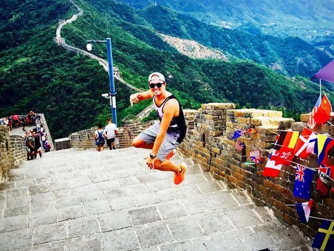 Gleason chia sẻ: "Tôi thuộc tuýp người năng động và thích tìm hiểu, khám phá. Tôi muốn tự viết nên câu chuyện đời mình và được đi đến bất cứ nơi nào mình thích."