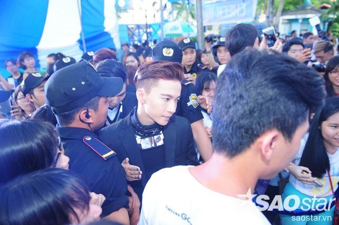 160730starnhom365-12