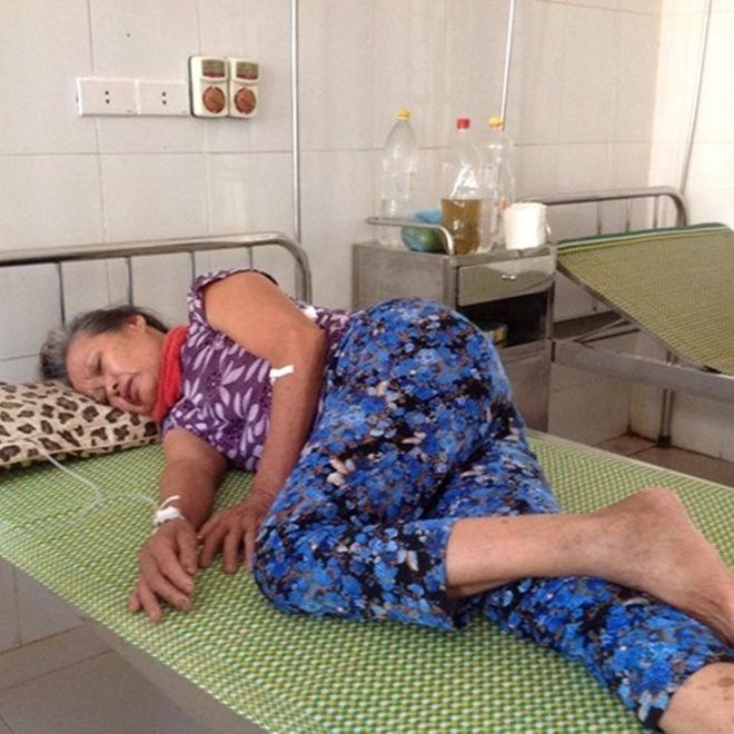 Một vụ ngộ độc do bánh trung thu đã xảy ra trong năm 2015. Ảnh: Internet.